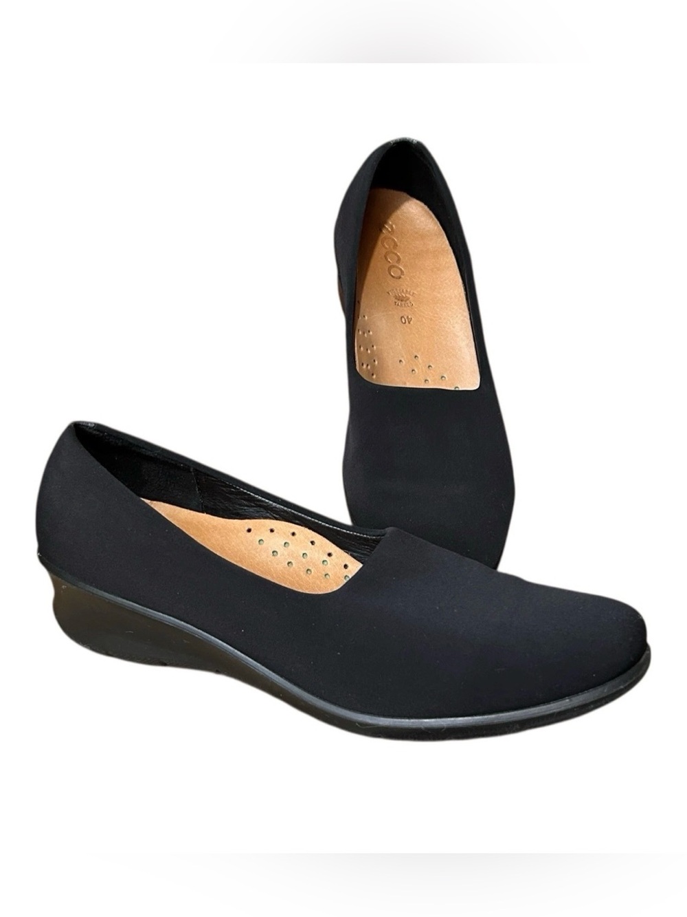 ECCO Felicia Black Slip On Wedge Loafer Women sz 9 Stretch Textile Comfort Shoe
